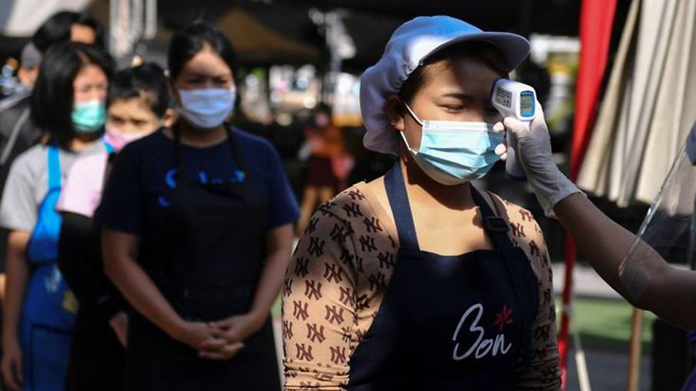 This image has an empty alt attribute; its file name is outbreak-of-the-coronavirus-disease-covid-19-in-bangkok-3.jpg