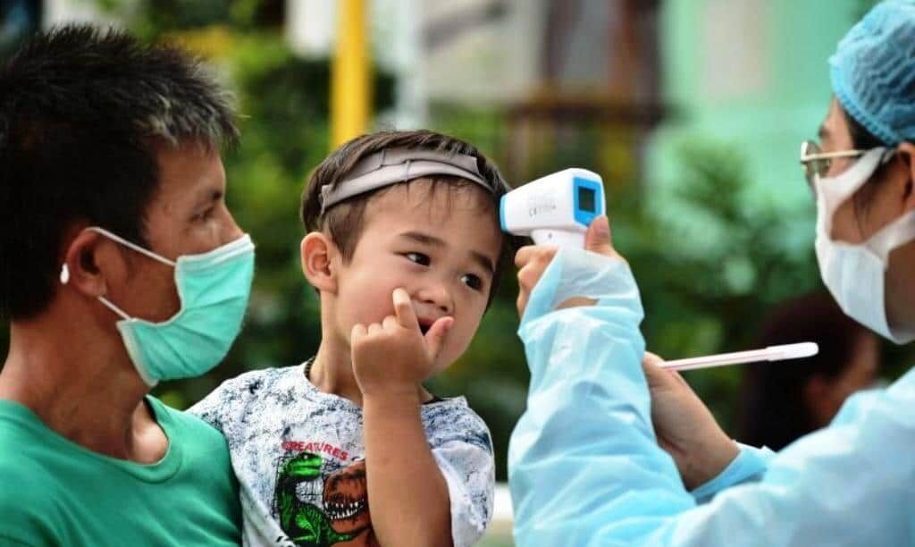 This image has an empty alt attribute; its file name is Thai-People-Told-Not-to-Panic-Over-New-Wave-of-COVID-19-Infections.jpg
